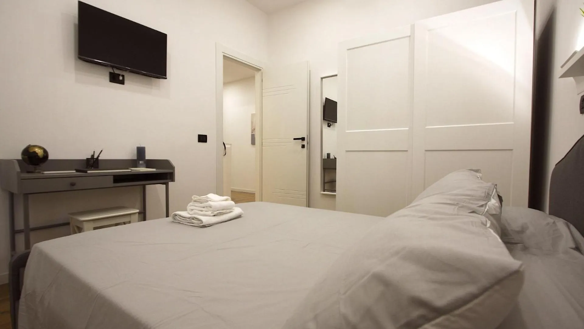 Milizie Holiday House Rom